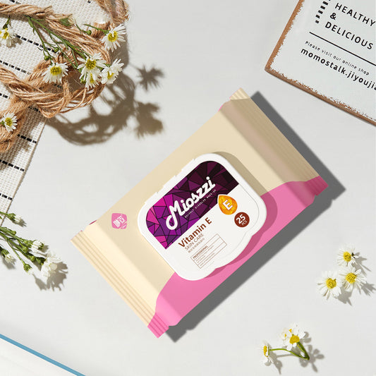 Makeup Removing Wipes: The Best Choice for a Fast-Pace Life
