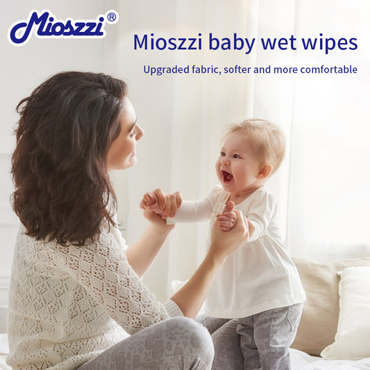 Mioszzi baby wipes contain aloe vera leaf extract, are water-based, and are gentle and non-irritating.