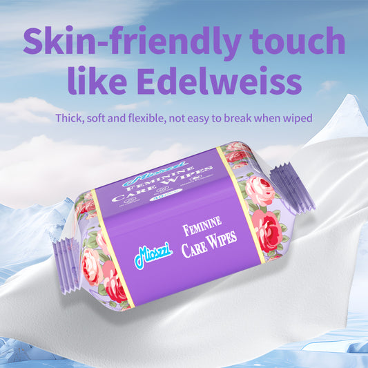 1. EDI pure water wipes, soothes and moisturizes the skin.
2. Gentle and safe, paraben free and alcohol free, friendly to sensitive skin.
3. Hypoallergenic formula, gentle and non-irritating.
4. Multi-purpose, very suitable for cleaning during menstruation and after long activities.
5. Small package design, convenient for travel.