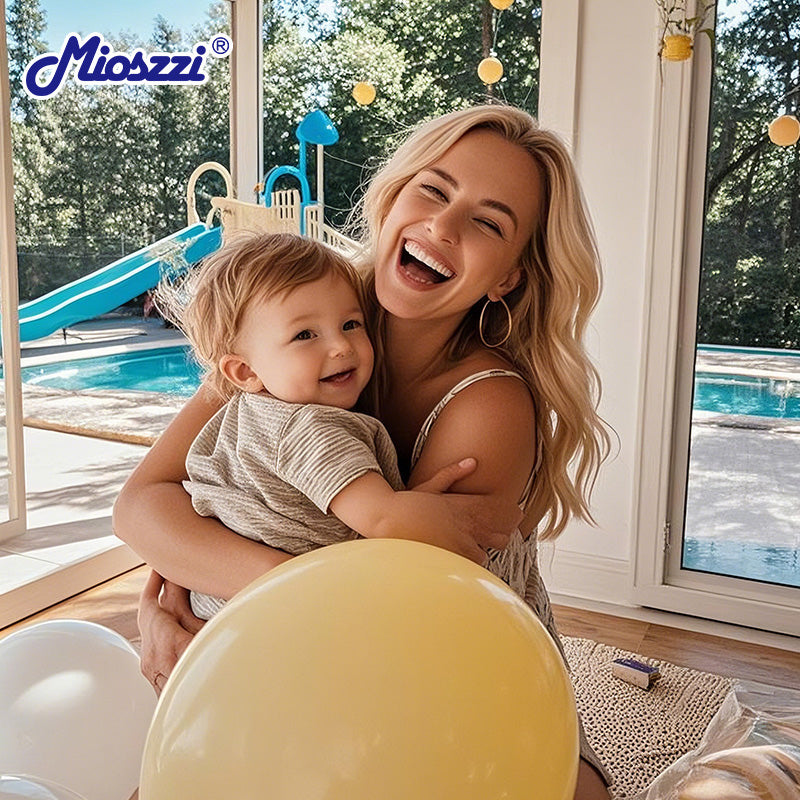 Mioszzi baby wet wipes are made of hydroentangled nonwoven fabric, which is soft and comfortable, skin-friendly, breathable to keep dry, environmentally safe