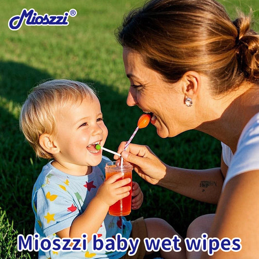 Mioszzi baby wet wipes containing aloe vera leaf extract are suitable for facial cleansing.