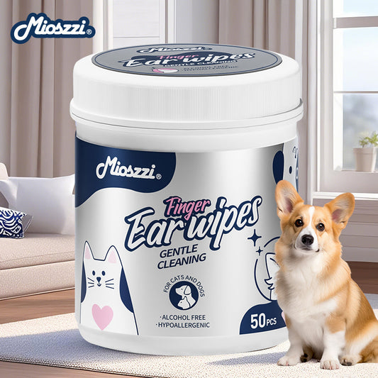 Are pet ear wipes easy to use and can they be easily operated by novice pet owners?
