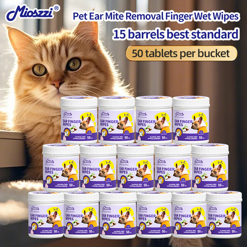 1. Contains aloe vera essence and vitamin E, effectively moisturizing the skin and hair while cleaning.

2. With a pet-friendly formula, the wipes do not contain dyes and bleach, gently caring for pets' skin.

3. Safely and efficiently remove sweat, body oil, and stubborn dirt, effectively deodorize and inhibit bacterial growth, keeping the pet's body surface fresh.

4. With super cleaning power, it thoroughly cleans deep into the pores and effectively relieves itching problems caused by dirt.