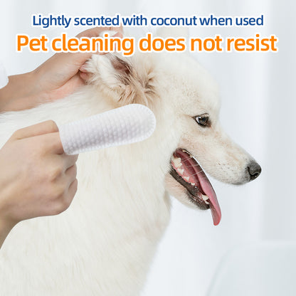 1. Contains aloe vera essence and vitamin E, effectively moisturizing the skin and hair while cleaning.

2. With a pet-friendly formula, the wipes do not contain dyes and bleach, gently caring for pets' skin.

3. Safely and efficiently remove sweat, body oil, and stubborn dirt, effectively deodorize and inhibit bacterial growth, keeping the pet's body surface fresh.

4. With super cleaning power, it thoroughly cleans deep into the pores and effectively relieves itching problems caused by dirt.