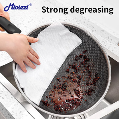 1. No harmful bleach, will not damage the surface of items.

2. Multipurpose wipes can effectively remove surface stains, penetrate and remove grease and dirt.

3. Widely applicable, can clean electronic products, kitchens, bathrooms, gym facilities, etc.

4. 3D pearl pattern design, stronger friction and cleaning power.

5. Fresh lemon scent, clean with a pleasant mood.